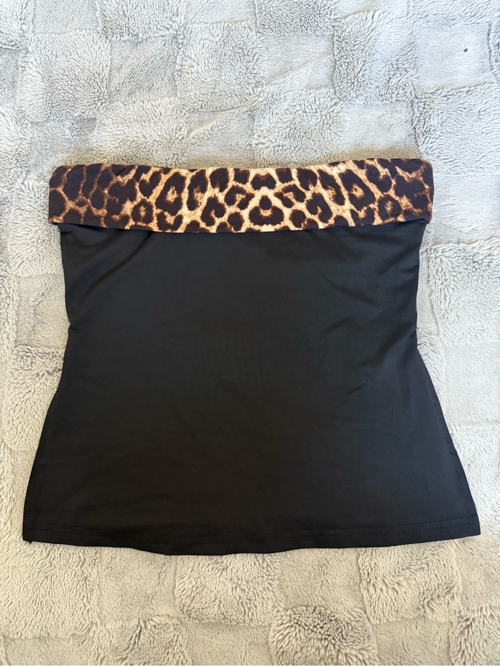 SHEIN Black Strapless Crop Top with Leopard Trim